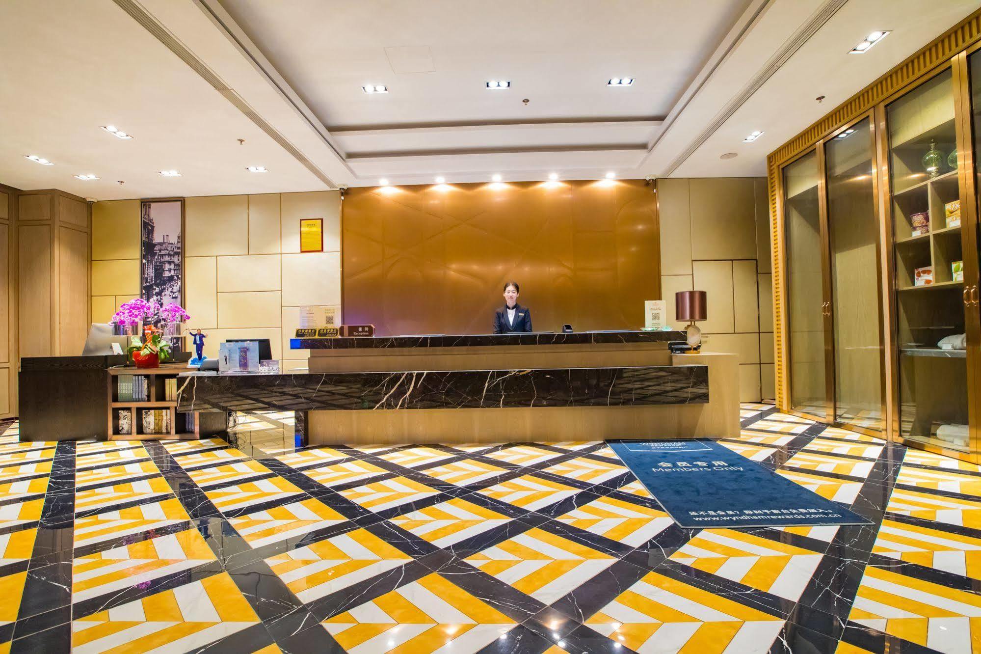 Ramada Shanghai Songjiang Buitenkant foto