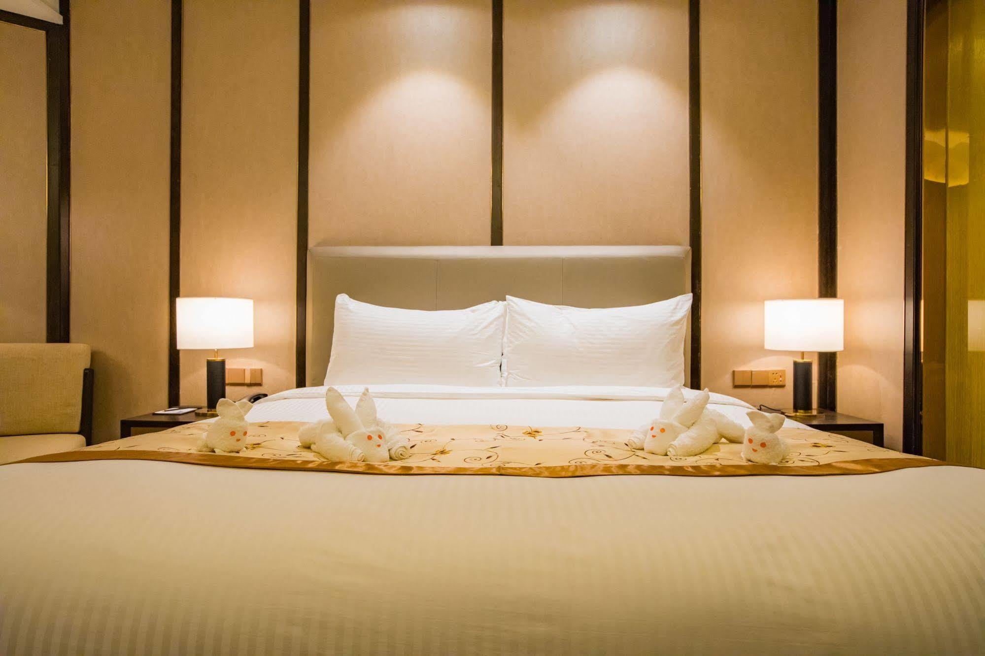 Ramada Shanghai Songjiang Buitenkant foto